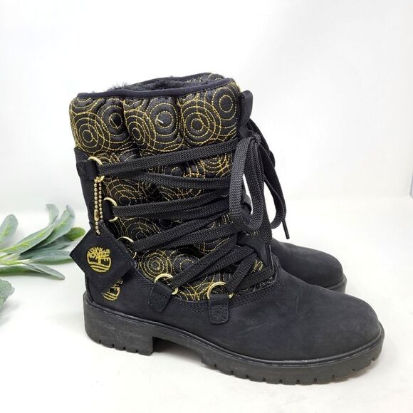 TIMBERLAND Black Nubuck Leather Faux Fur Lined Gold Embroidered Boots 7.5 NWOT - Picture 1 of 13